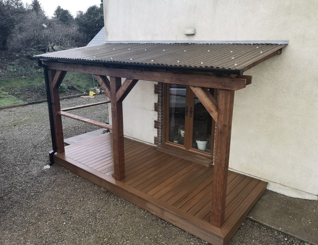 Composite and Wooden Decking_4