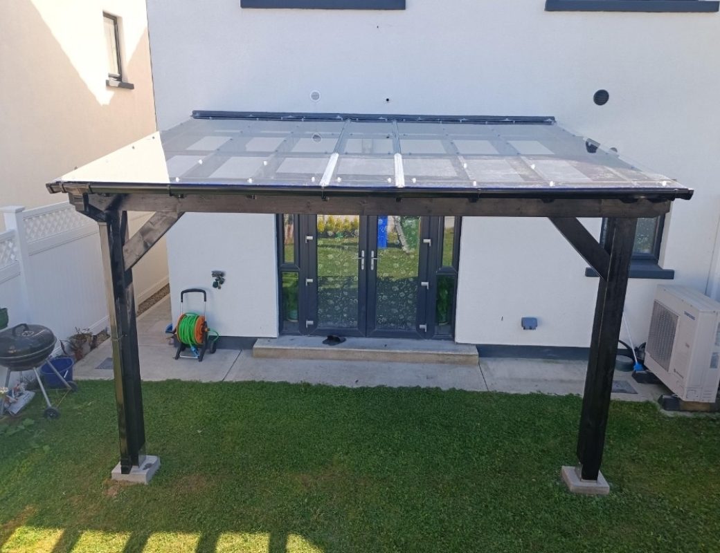 Wind-Rain Cover For Pergola